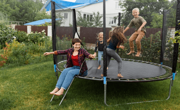 How Trampoline Toys Make Outdoor Play More Exciting? Screenshot 87