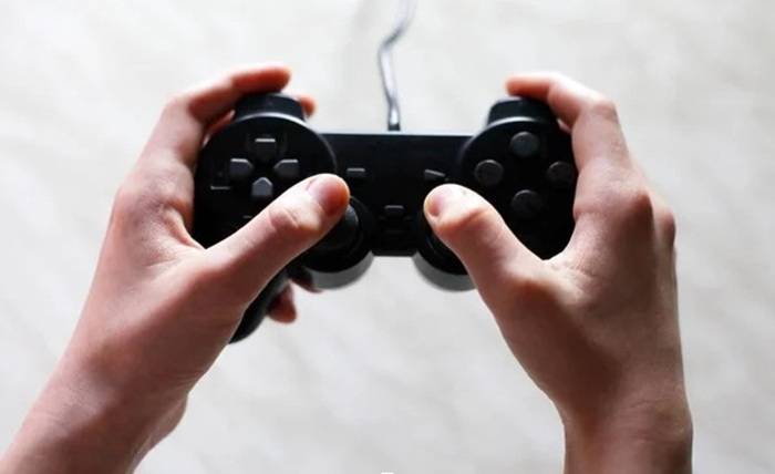 Enjoying a Calm Session of Online Games Screenshot 14 1